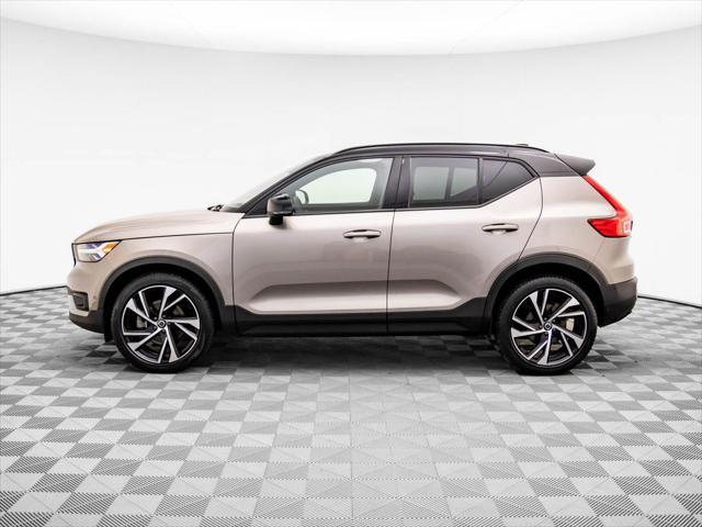 used 2022 Volvo XC40 car, priced at $31,395