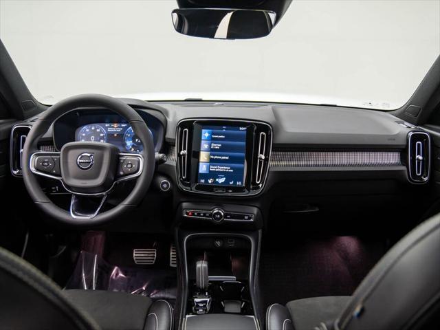 used 2022 Volvo XC40 car, priced at $31,395