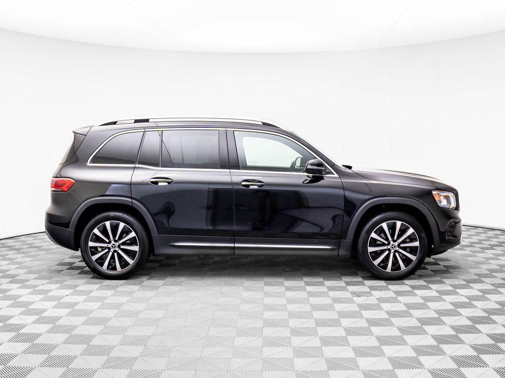 used 2022 Mercedes-Benz GLB 250 car, priced at $30,925