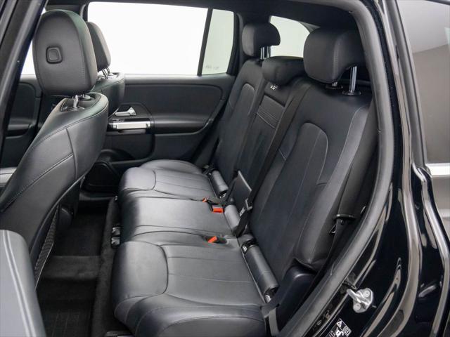 used 2022 Mercedes-Benz GLB 250 car, priced at $32,001