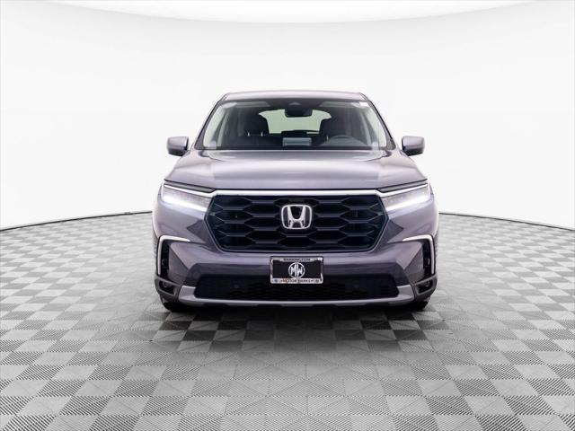 new 2025 Honda Pilot car, priced at $44,468