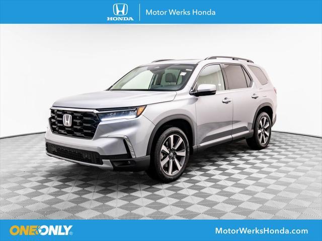 new 2025 Honda Pilot car, priced at $51,780