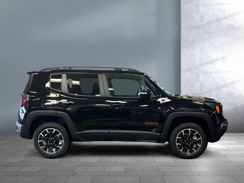 new 2023 Jeep Renegade car, priced at $30,995