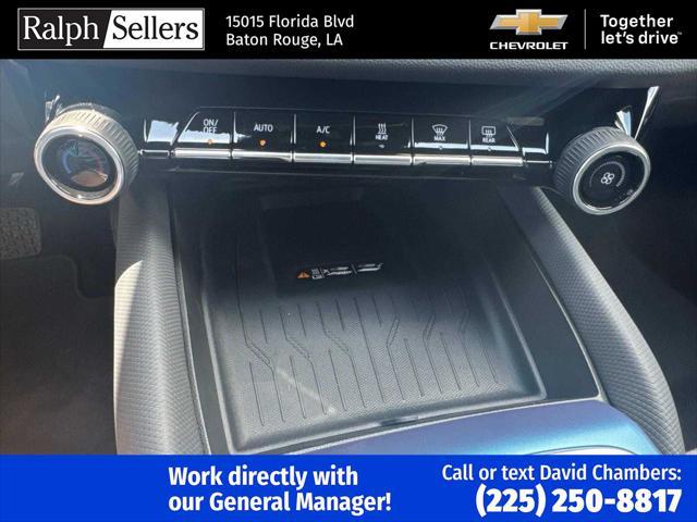 new 2025 Chevrolet Equinox EV car, priced at $40,590
