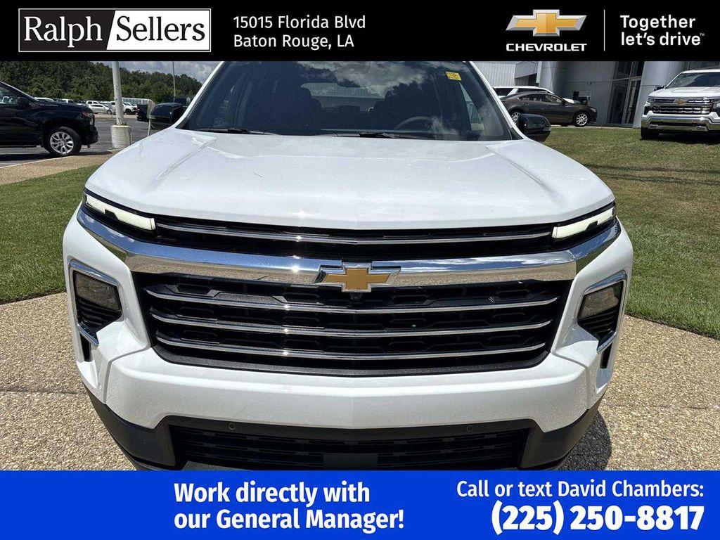 new 2026 Chevrolet Traverse car, priced at $50,395