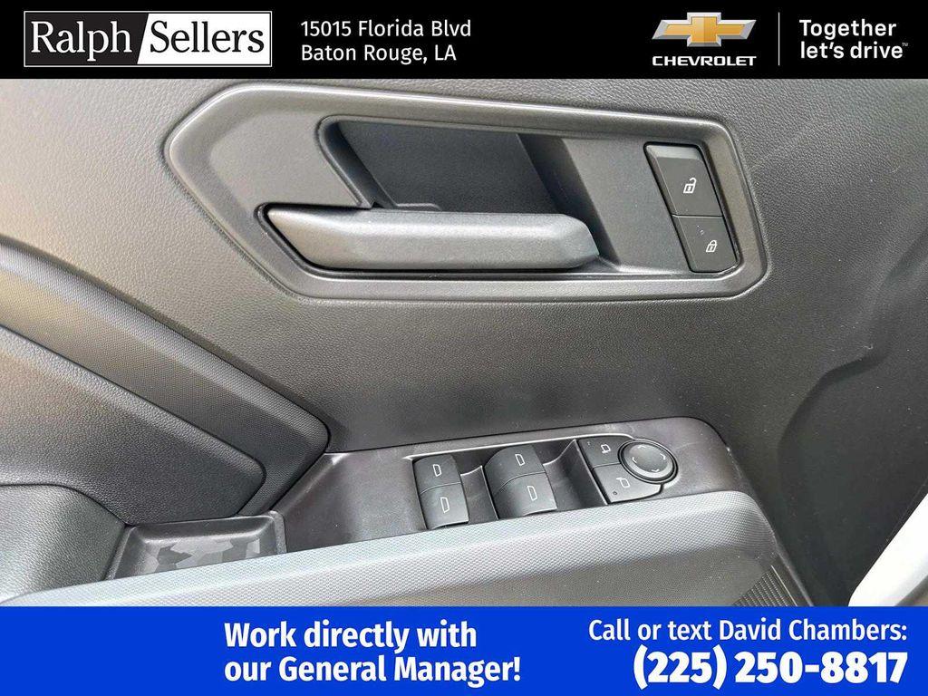 new 2026 Chevrolet Colorado car, priced at $30,590