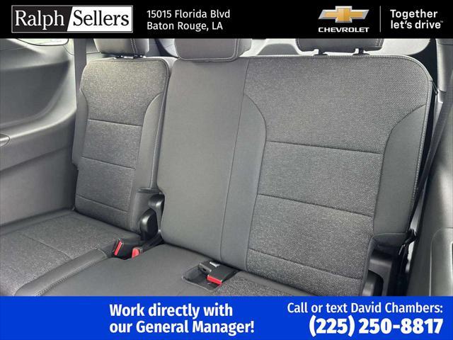 new 2025 Chevrolet Traverse car, priced at $42,235