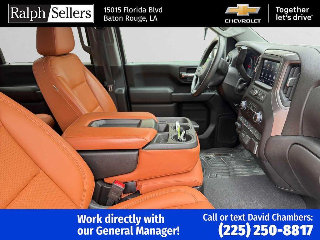 used 2024 Chevrolet Silverado 2500 car, priced at $49,900