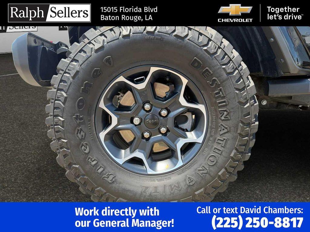 used 2023 Jeep Gladiator car, priced at $43,500
