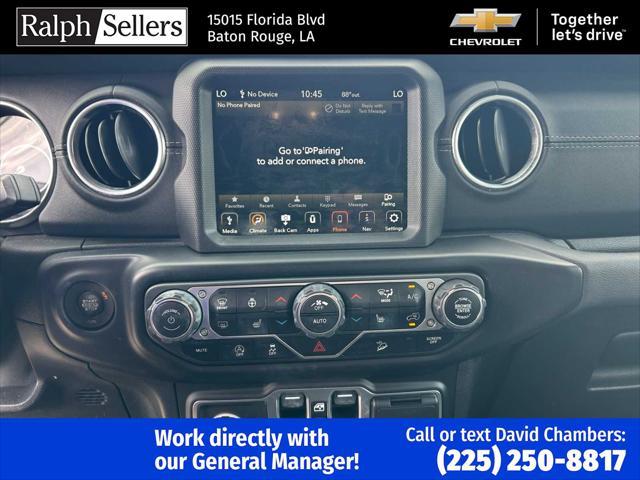 used 2020 Jeep Wrangler Unlimited car, priced at $33,000