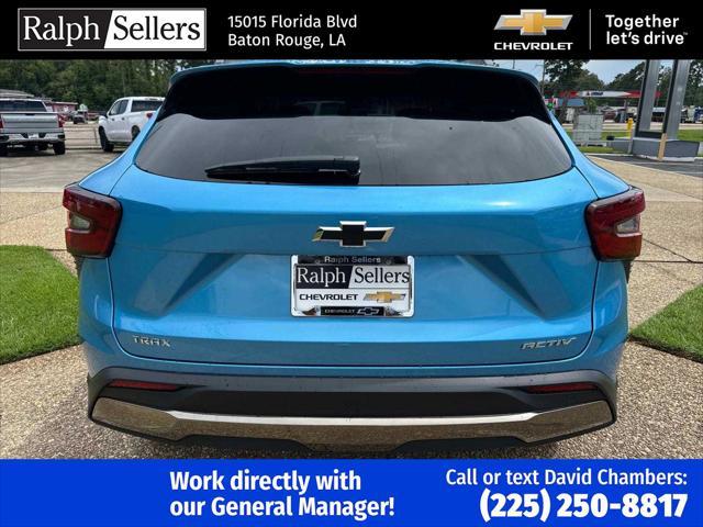 new 2025 Chevrolet Trax car, priced at $27,085