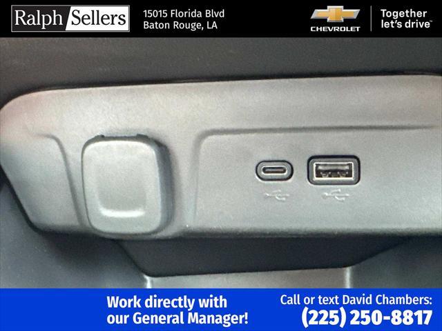 new 2025 Chevrolet Trax car, priced at $27,085