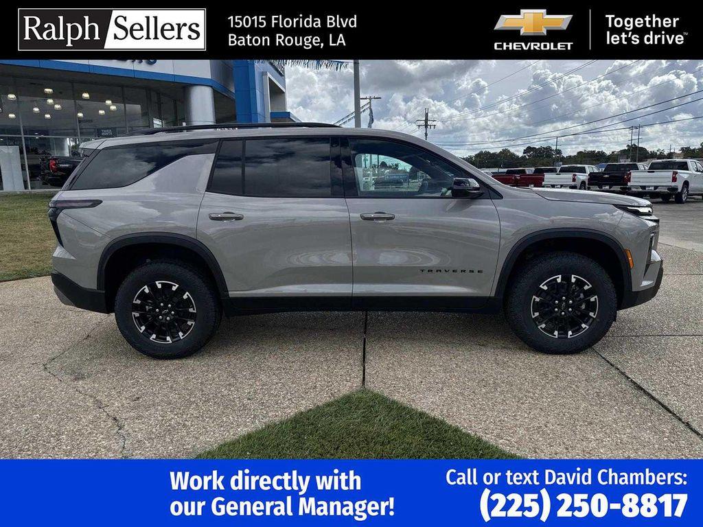 new 2026 Chevrolet Traverse car, priced at $50,795