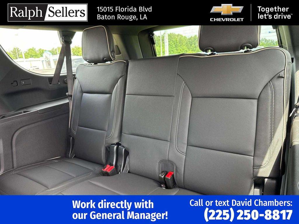 new 2025 Chevrolet Suburban car, priced at $77,315
