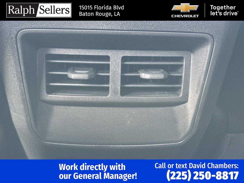 new 2026 Chevrolet Colorado car, priced at $31,065