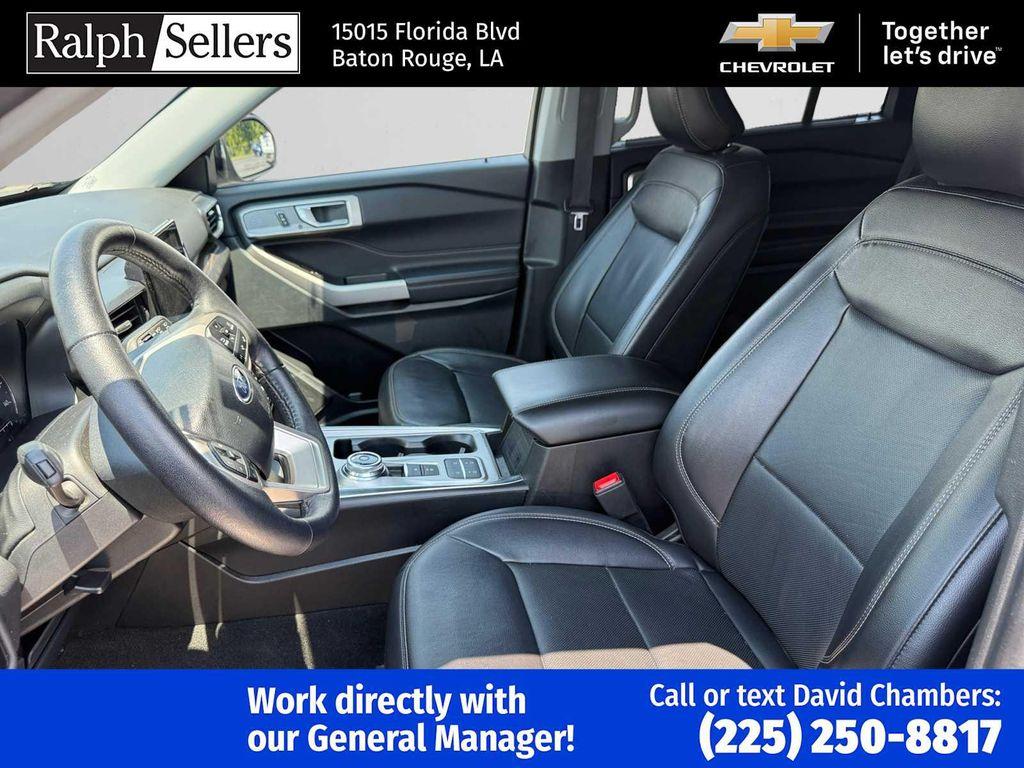 used 2024 Ford Explorer car, priced at $32,000