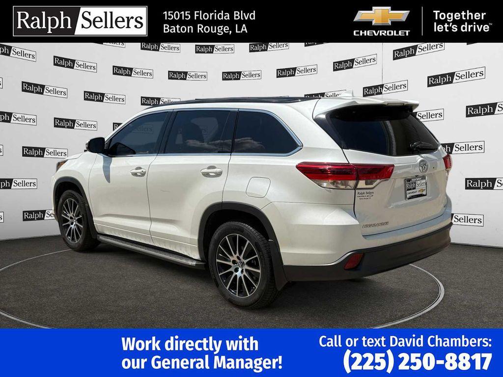 used 2017 Toyota Highlander car, priced at $17,500
