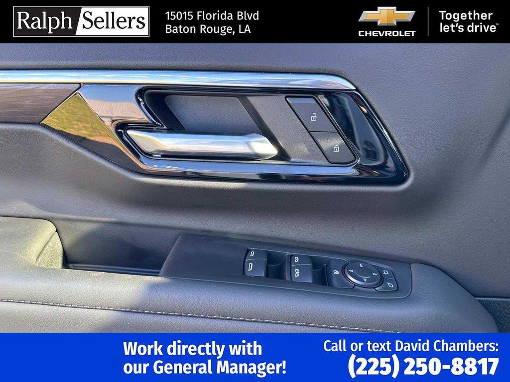 new 2025 Chevrolet Suburban car, priced at $56,495