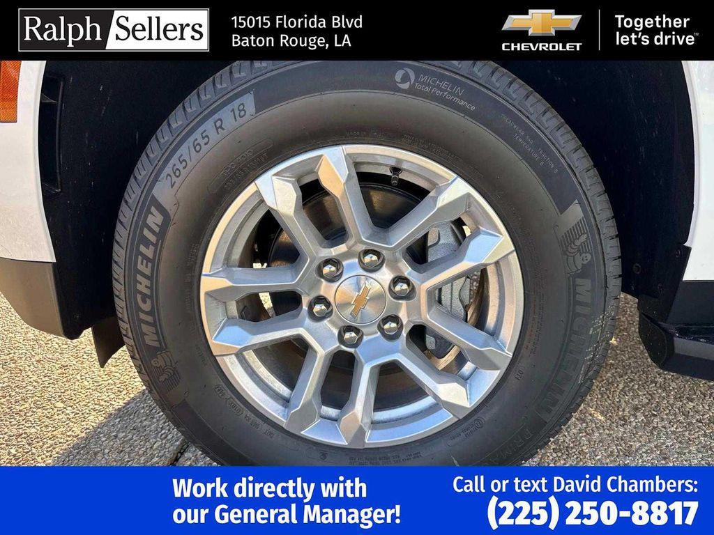 new 2025 Chevrolet Suburban car, priced at $56,495