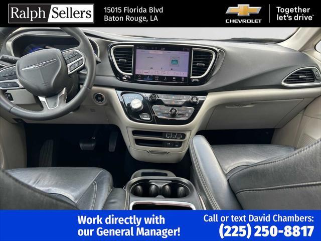 used 2022 Chrysler Pacifica car, priced at $23,000