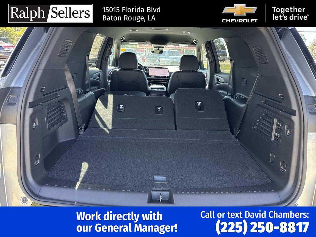 new 2026 Chevrolet Traverse car, priced at $57,295