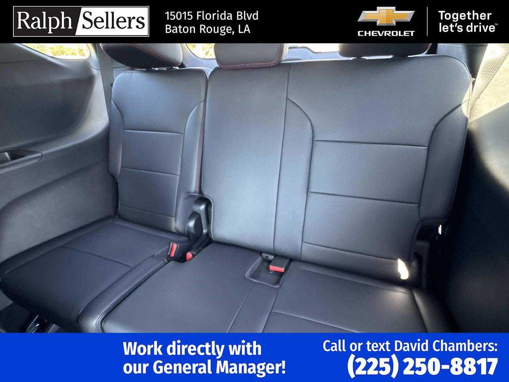 new 2026 Chevrolet Traverse car, priced at $57,295