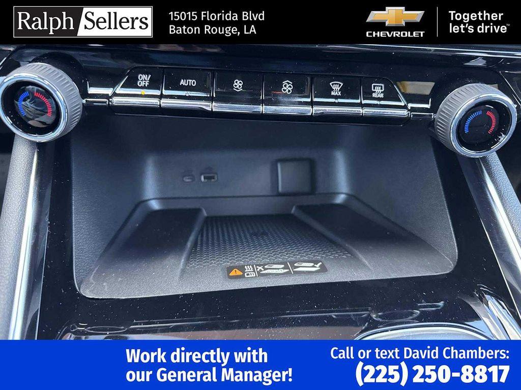 new 2026 Chevrolet Traverse car, priced at $57,295