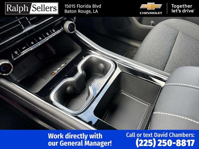 new 2025 Chevrolet Traverse car, priced at $42,235