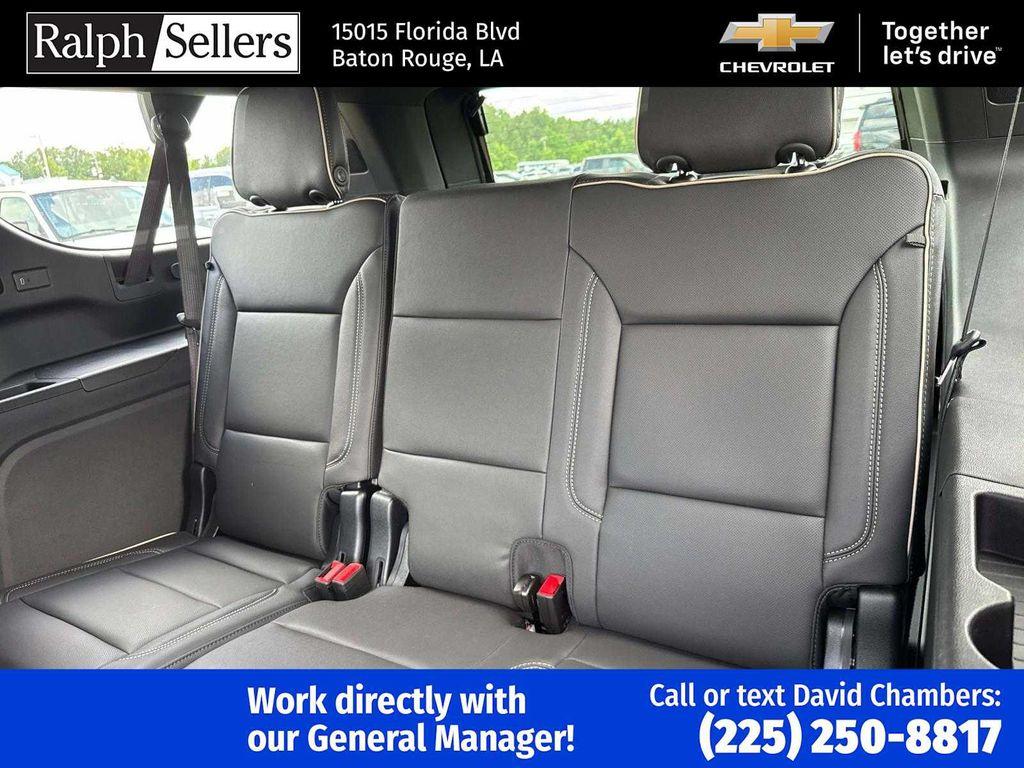new 2025 Chevrolet Suburban car, priced at $81,550