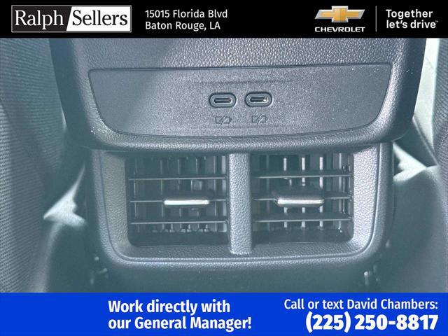new 2026 Chevrolet Equinox car, priced at $30,035