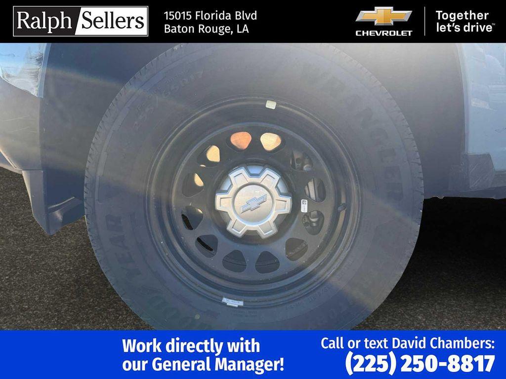 used 2025 Chevrolet Colorado car, priced at $31,500