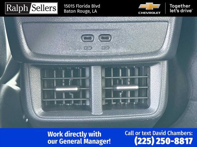 new 2026 Chevrolet Equinox car, priced at $30,035