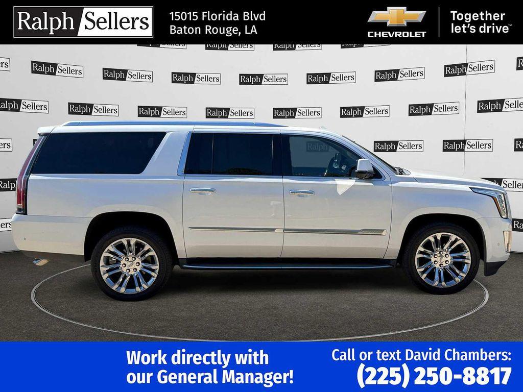used 2020 Cadillac Escalade ESV car, priced at $33,000