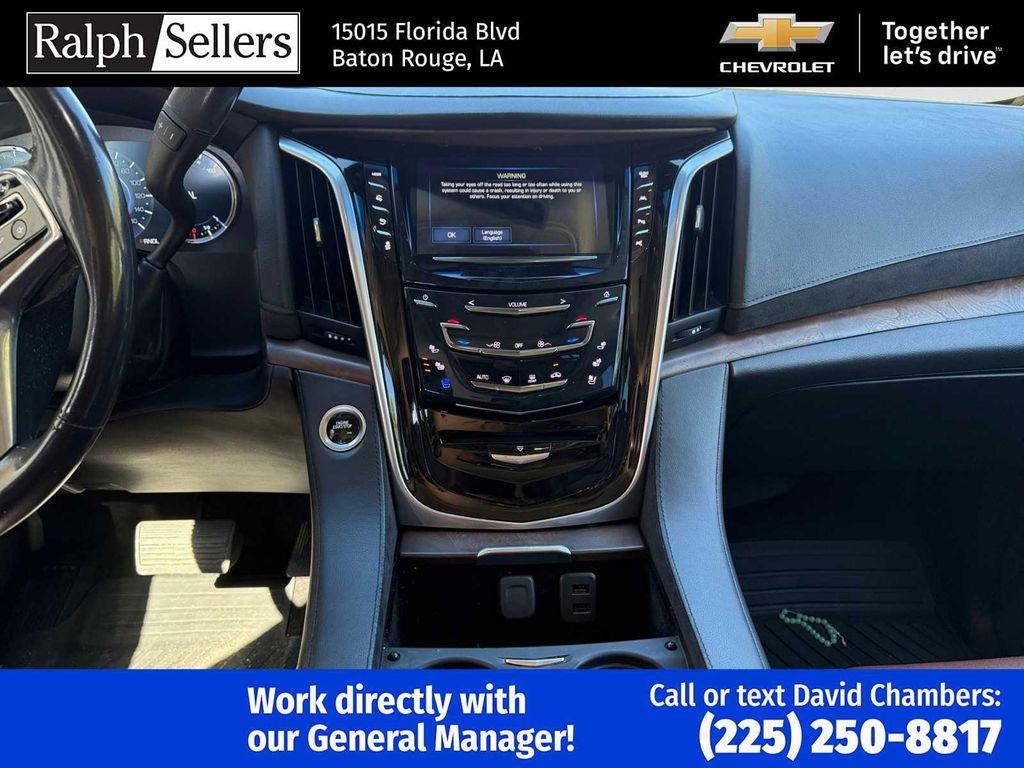 used 2020 Cadillac Escalade ESV car, priced at $33,000