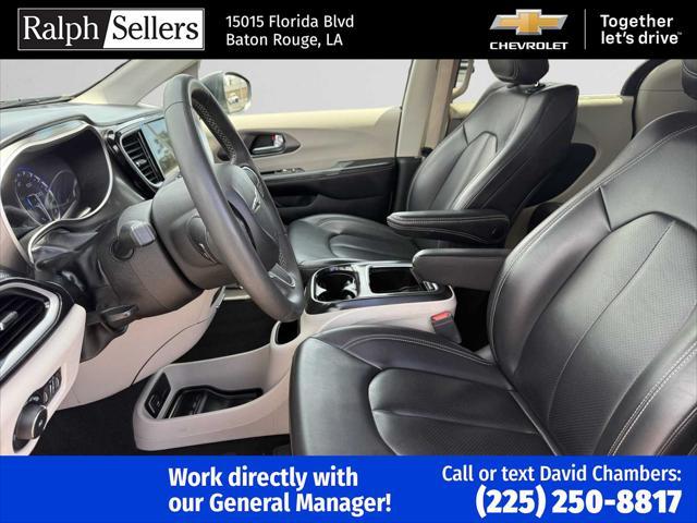 used 2023 Chrysler Pacifica car, priced at $25,000