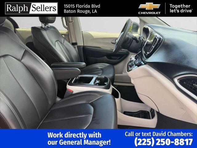 used 2023 Chrysler Pacifica car, priced at $25,000