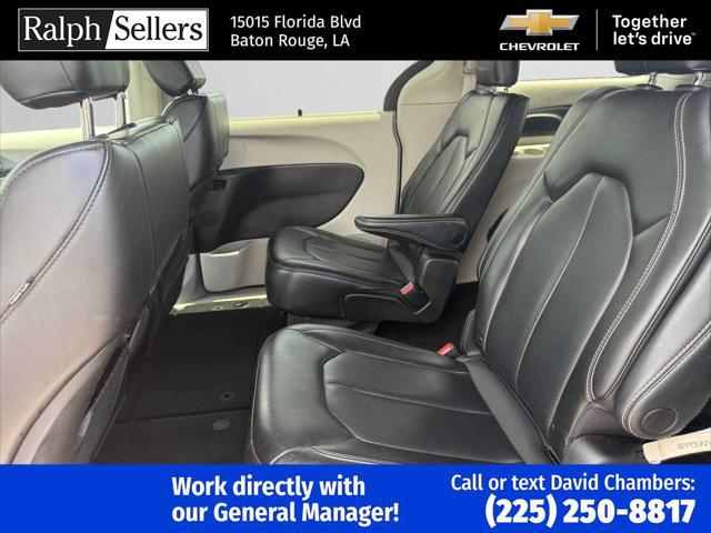 used 2023 Chrysler Pacifica car, priced at $25,000