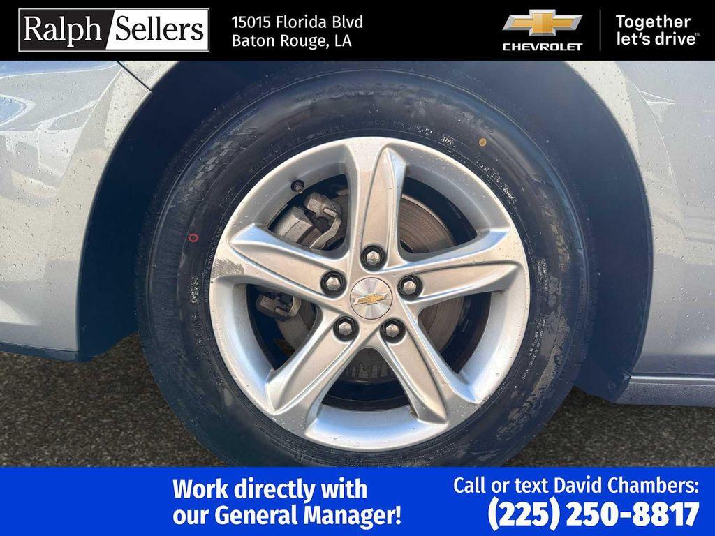 used 2024 Chevrolet Malibu car, priced at $17,995