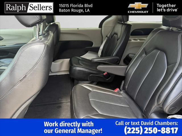 used 2023 Chrysler Pacifica car, priced at $23,200