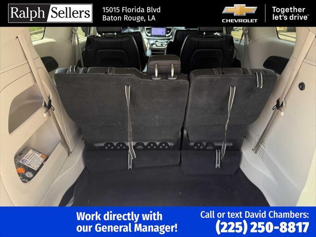 used 2023 Chrysler Pacifica car, priced at $23,200