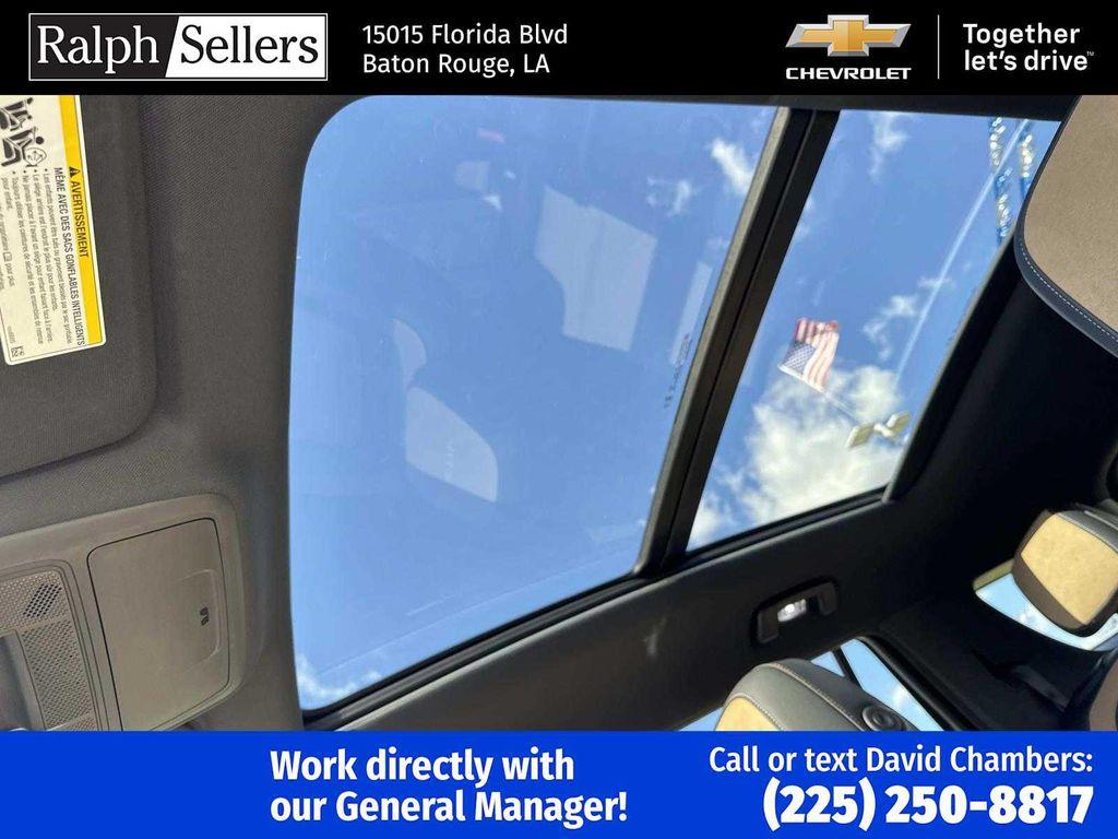 new 2026 Chevrolet Equinox car, priced at $33,875