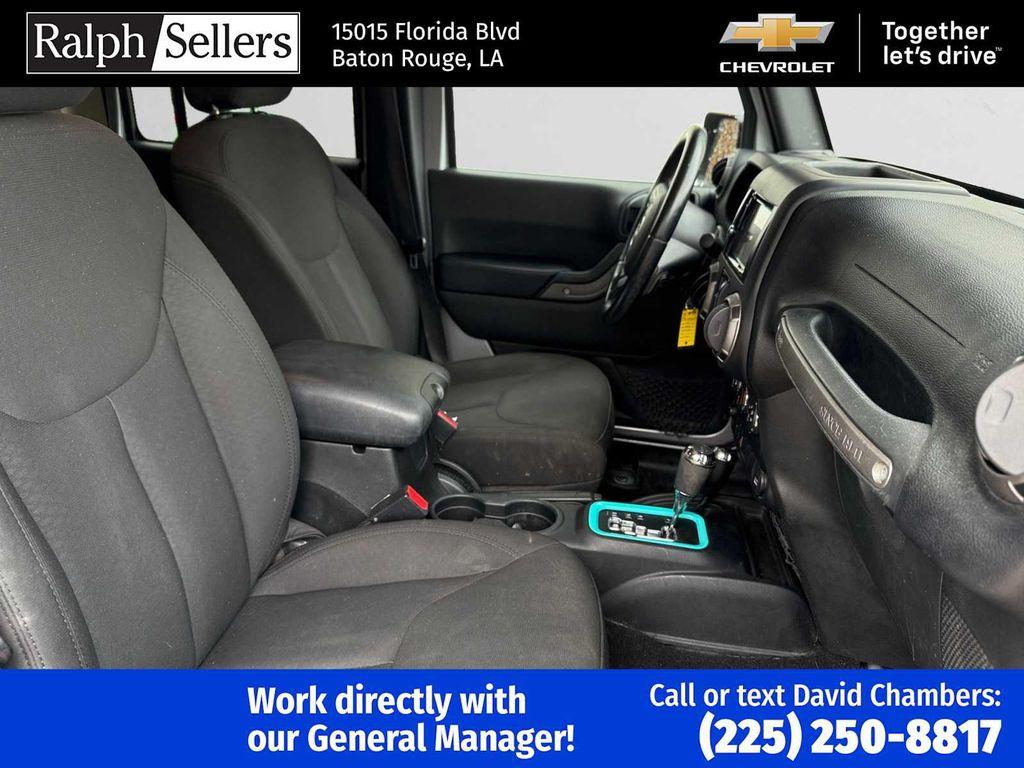 used 2016 Jeep Wrangler Unlimited car, priced at $19,995