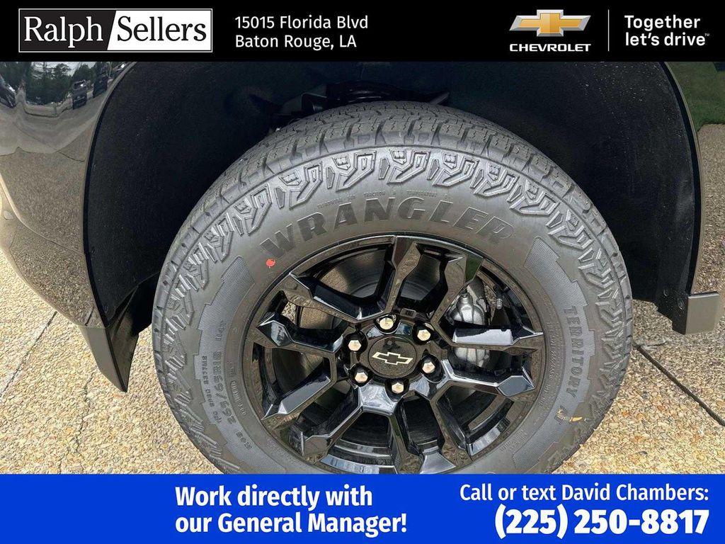 new 2025 Chevrolet Colorado car, priced at $45,895