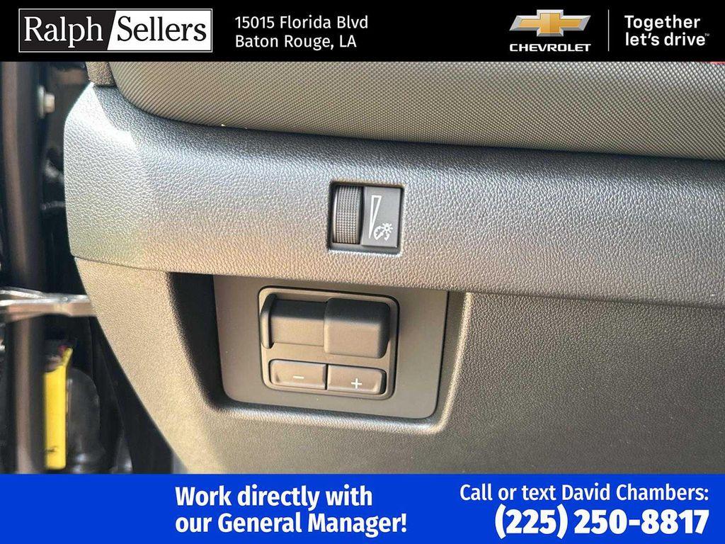 new 2025 Chevrolet Colorado car, priced at $45,895