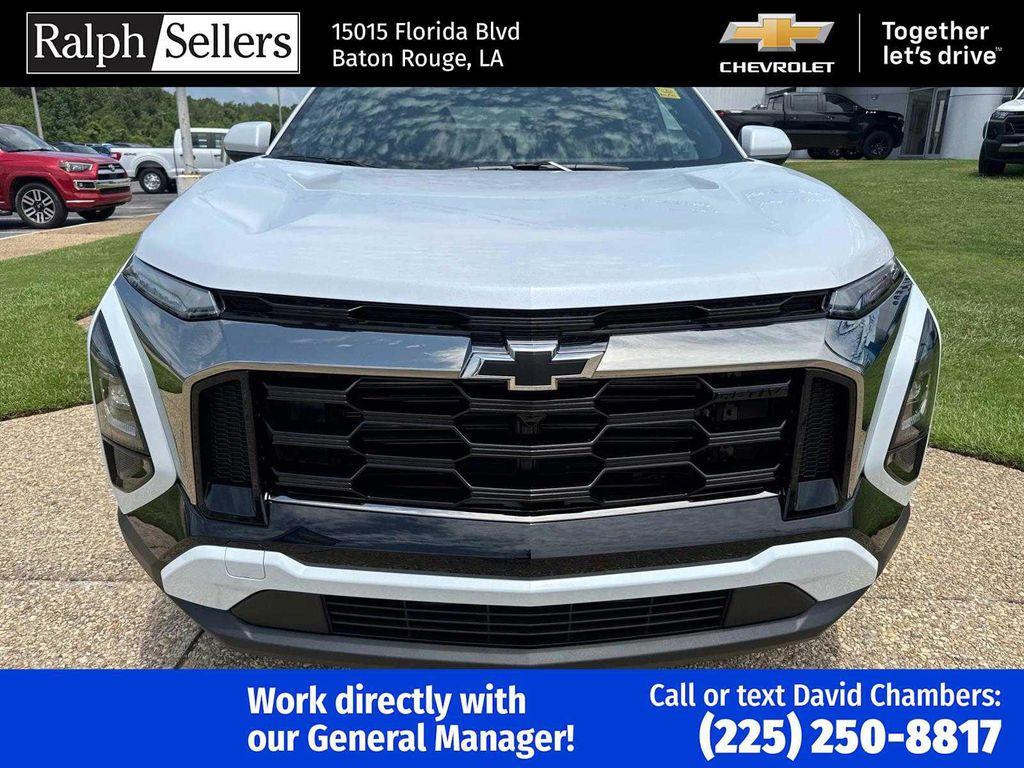 new 2026 Chevrolet Equinox car, priced at $36,340