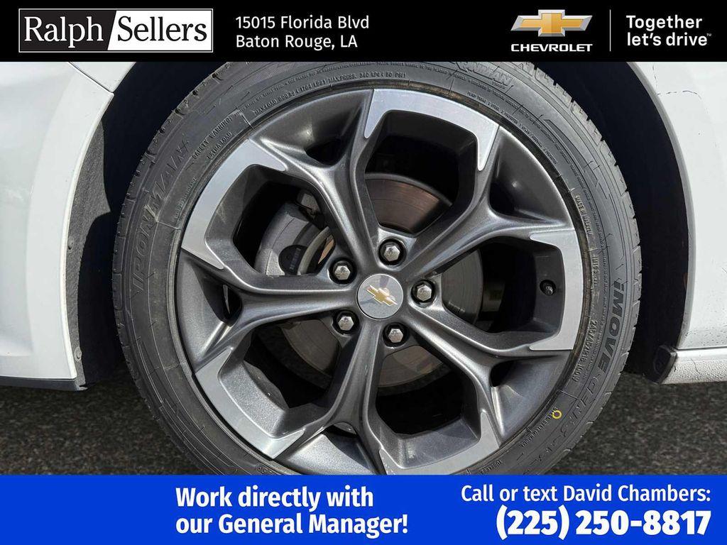 used 2024 Chevrolet Malibu car, priced at $16,995