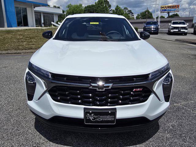new 2025 Chevrolet Trax car, priced at $24,525