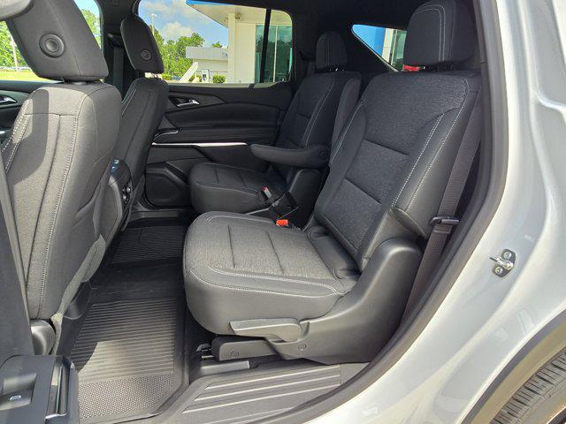 new 2025 Chevrolet Traverse car, priced at $46,830