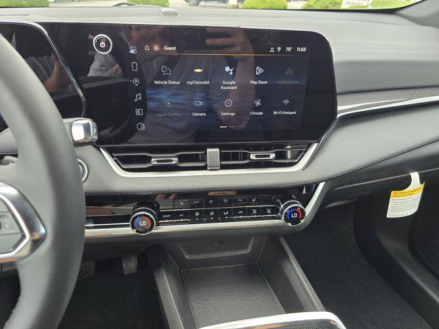 new 2026 Chevrolet Equinox car, priced at $33,925