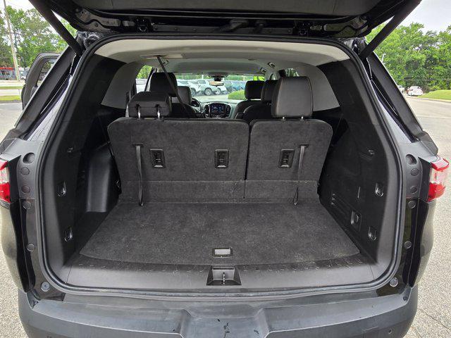 used 2021 Chevrolet Traverse car, priced at $29,995